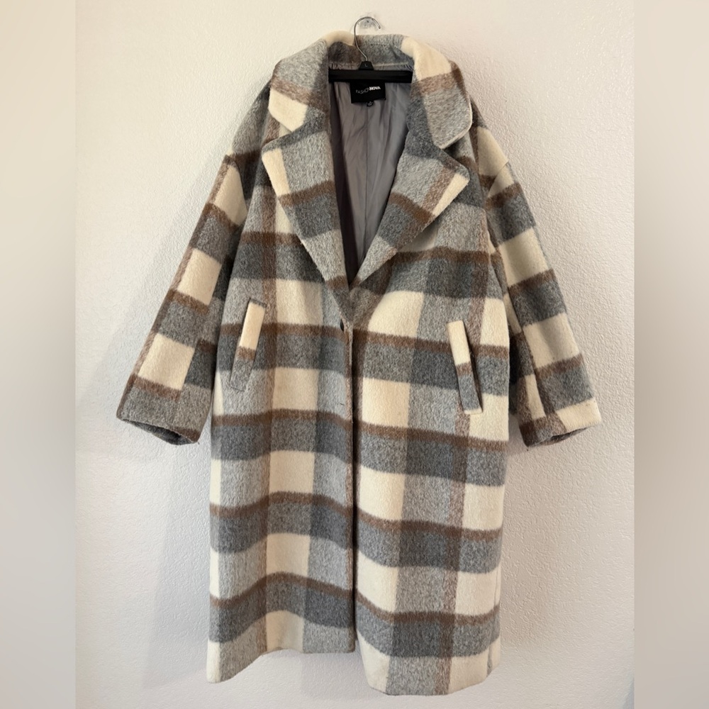 Fashion Nova Plaid Oversized Wool-Blend Pea Coat in Cream, Gray & Brown